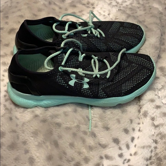 Under Armour Shoes - Under Armour Apollo vent